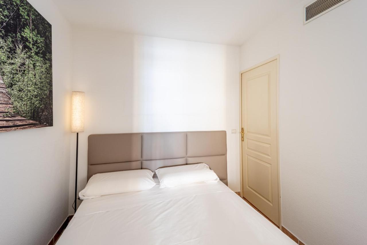Over Monaco Apartment - 100M From Monaco - Roof Swimming Pool بوزولي المظهر الخارجي الصورة
